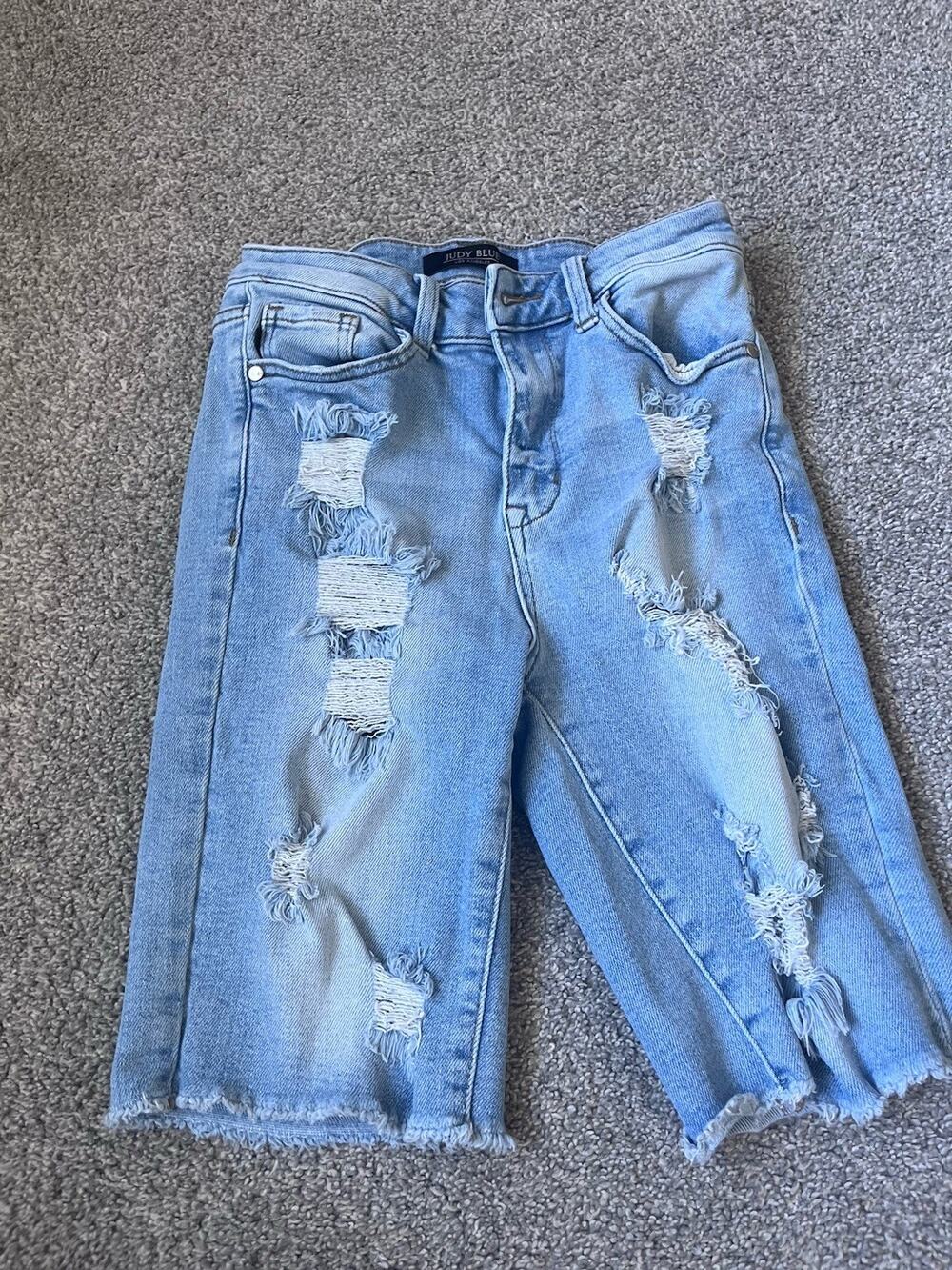 Judy Blue Women's Bermuda Jean Shorts Size Small Denim Distressed Frayed Hem H